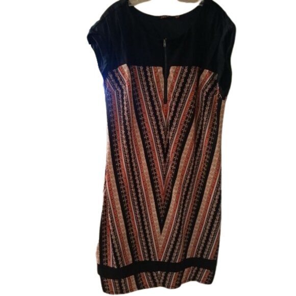Dex Black and Red Patterned Boho Dress Size 2X - Picture 2 of 5